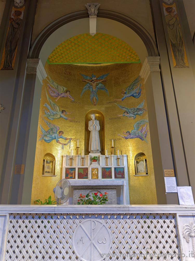 Milan (Italy) - Chapel of St. Francis in the Sanctuary of Sant'Antonio da Padova